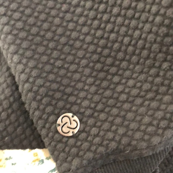 Zella size xsmall black athletic sweatshirt - Picture 4 of 8